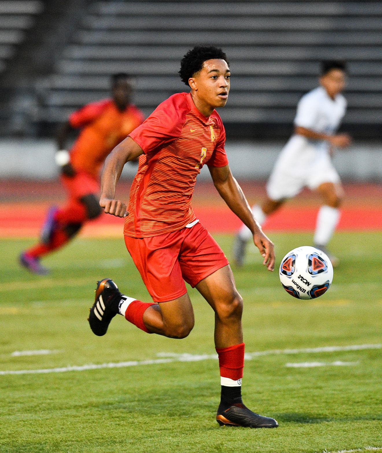 100119-mda-spt-ster-ri-soccer-019a.jpg